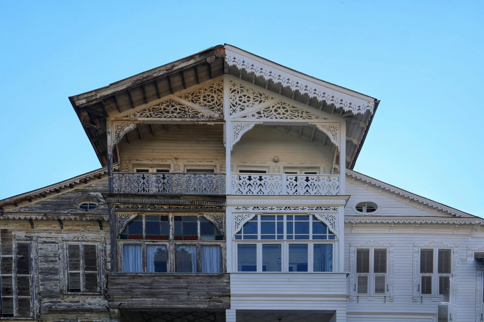 Sanierter Altbau mit modernisierter Gebäudestruktur